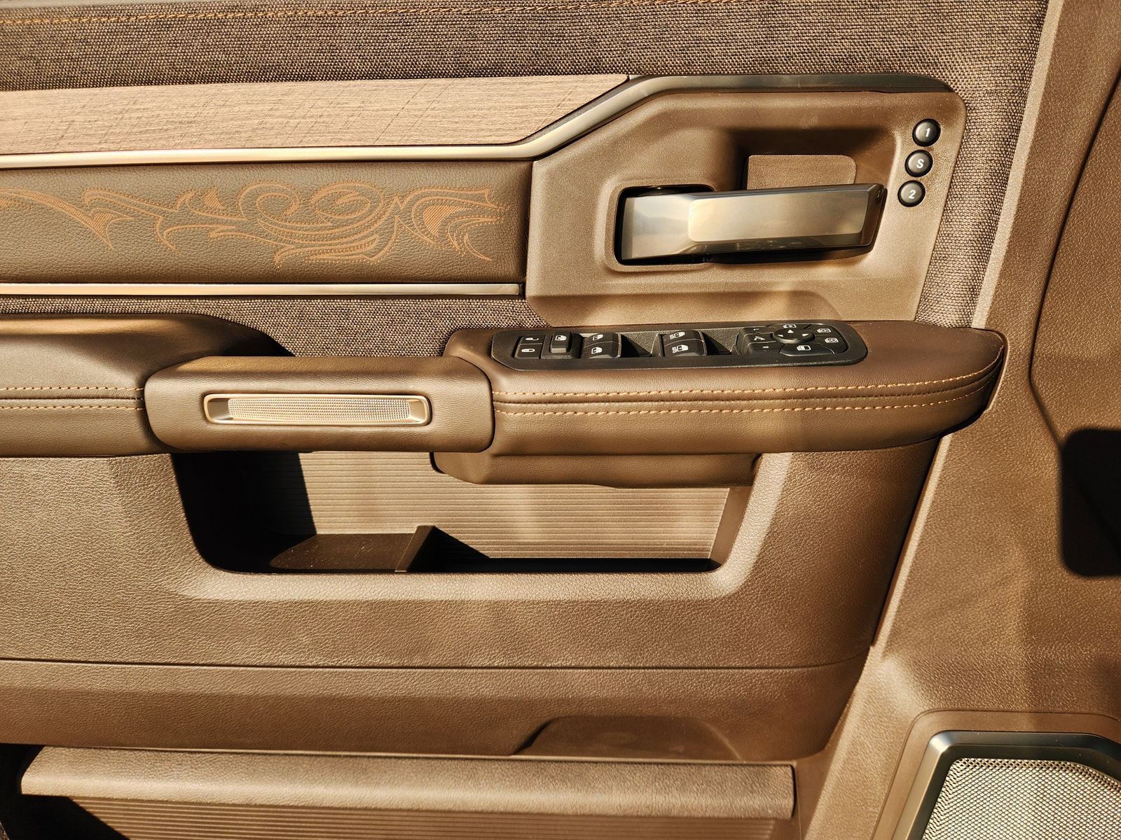 2026 RAM Ram 3500 RAM 3500 LIMITED LONGHORN CREW CAB 4X4 8' BOX