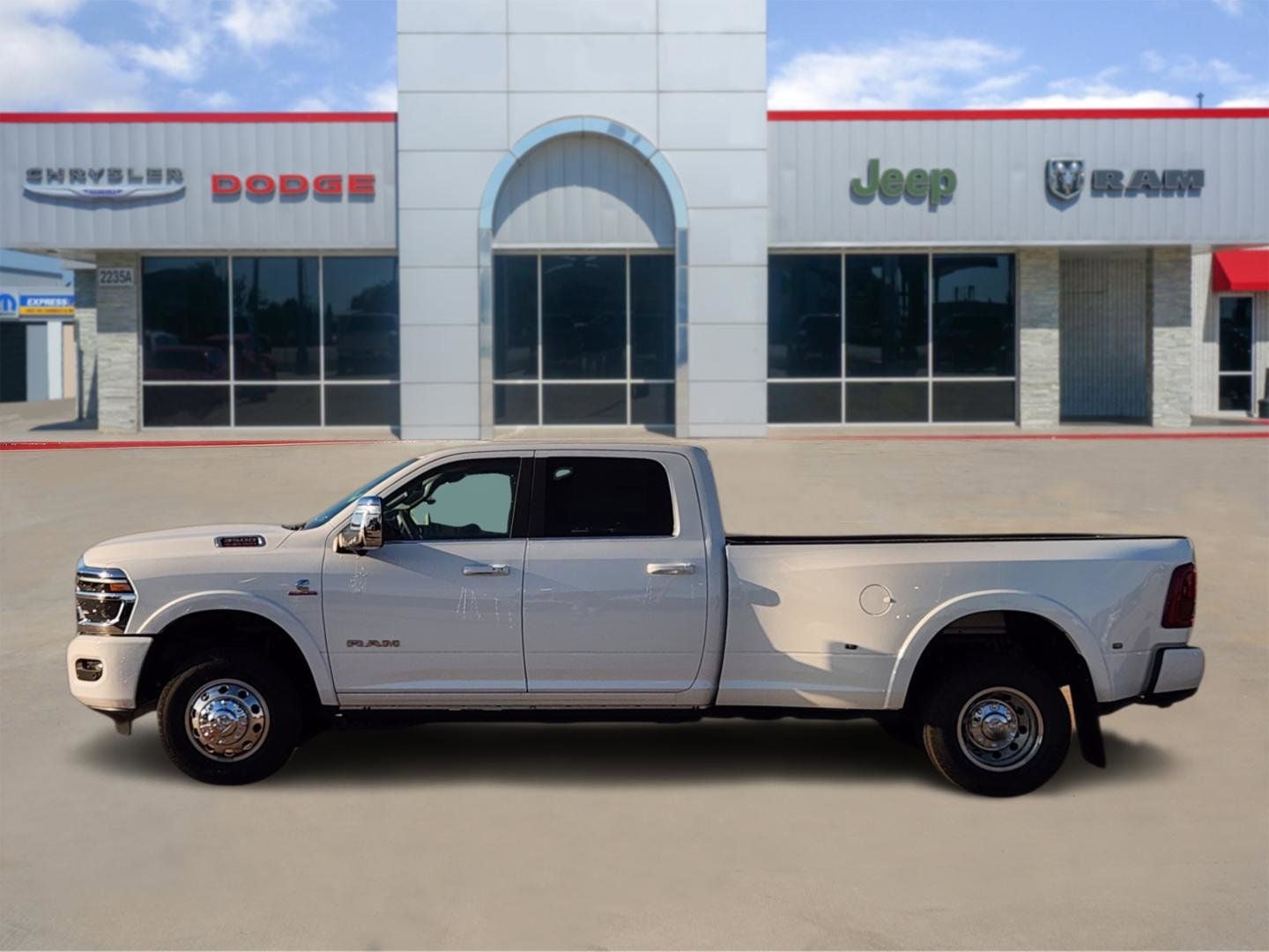 2026 RAM Ram 3500 RAM 3500 LIMITED LONGHORN CREW CAB 4X4 8' BOX