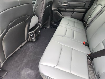 2026 RAM Ram 1500 RAM 1500 TRADESMAN CREW CAB 4X2 5'7' BOX