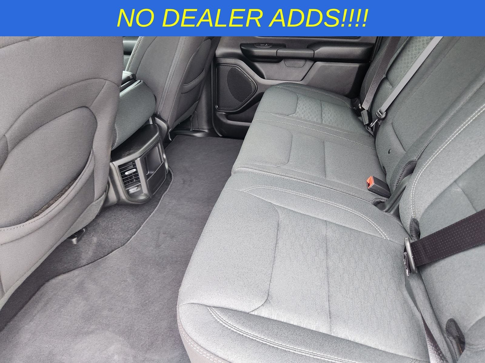2026 RAM Ram 1500 RAM 1500 EXPRESS CREW CAB 4X2 5'7' BOX