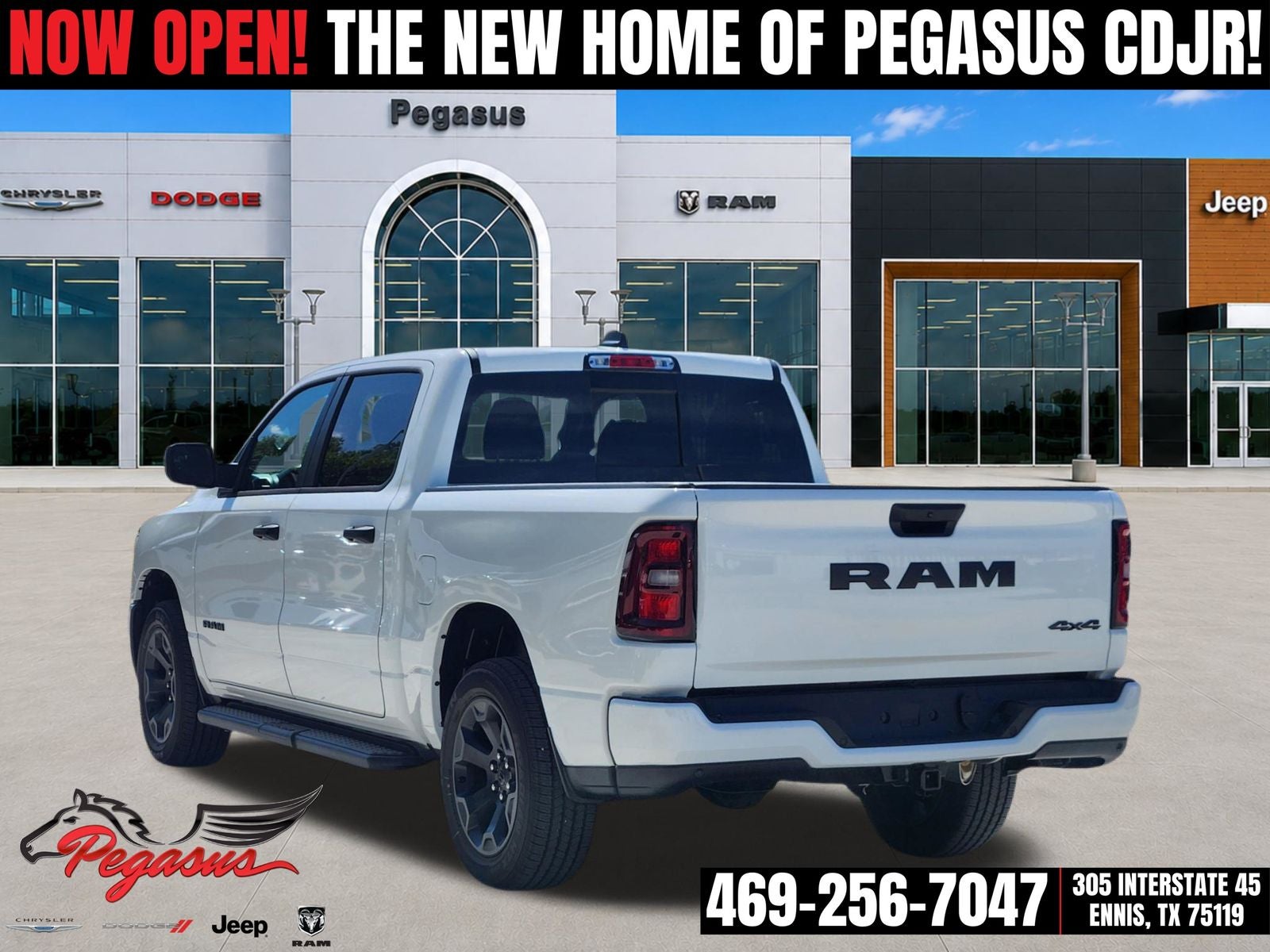 2026 RAM Ram 1500 RAM 1500 EXPRESS CREW CAB 4X4 5'7' BOX