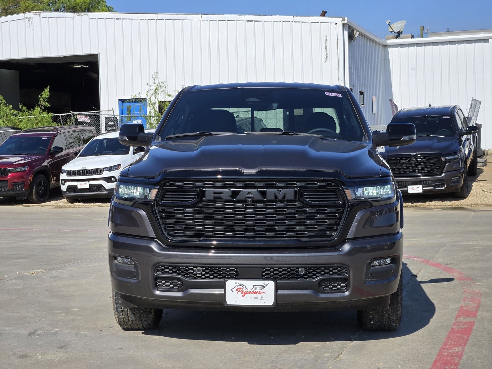 2026 RAM Ram 1500 RAM 1500 LONE STAR CREW CAB 4X4 5'7' BOX