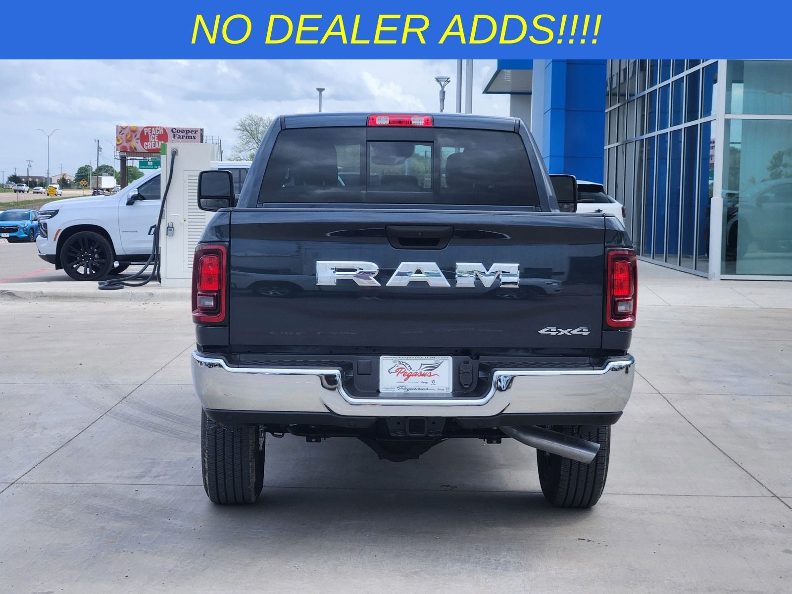 2026 RAM Ram 2500 RAM 2500 TRADESMAN CREW CAB 4X4 6'4' BOX