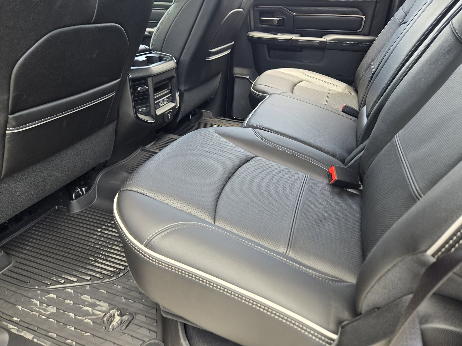 2025 RAM Ram 2500 RAM 2500 REBEL CREW CAB 4X4 6'4' BOX