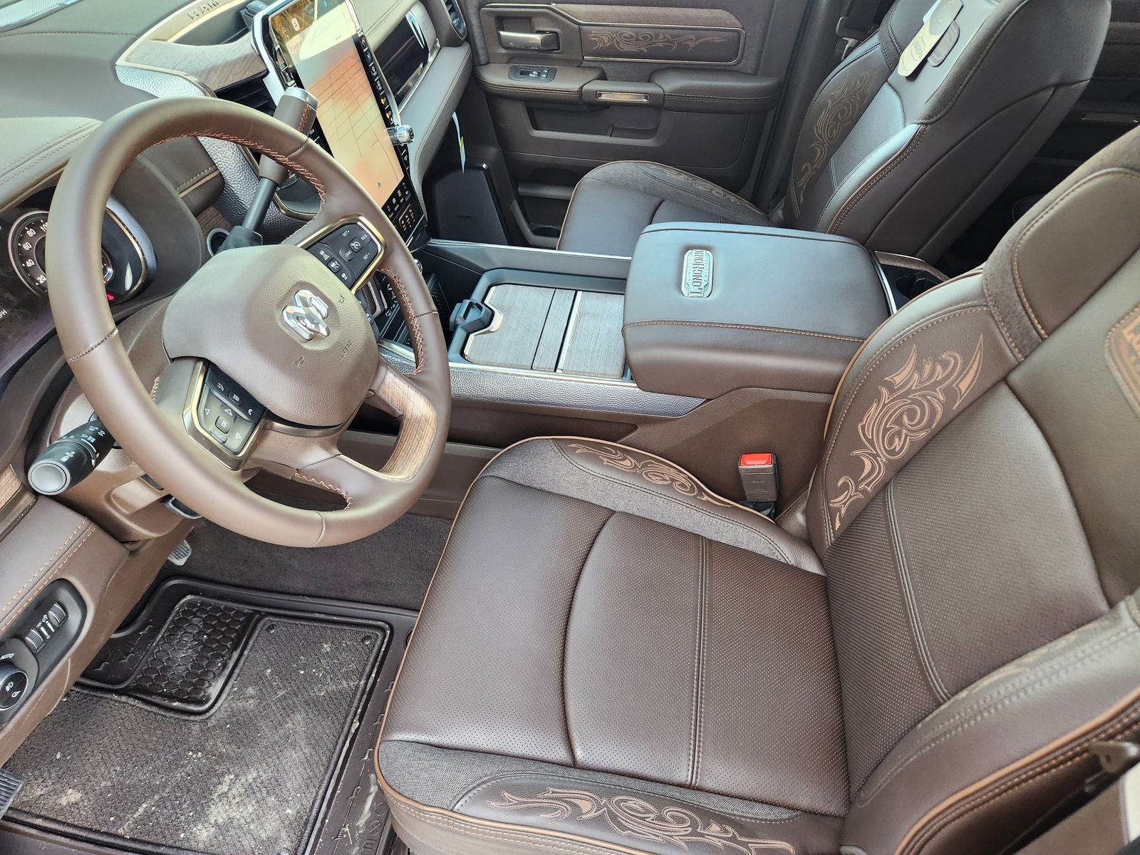 2026 RAM Ram 2500 RAM 2500 LIMITED LONGHORN CREW CAB 4X4 6'4' BOX