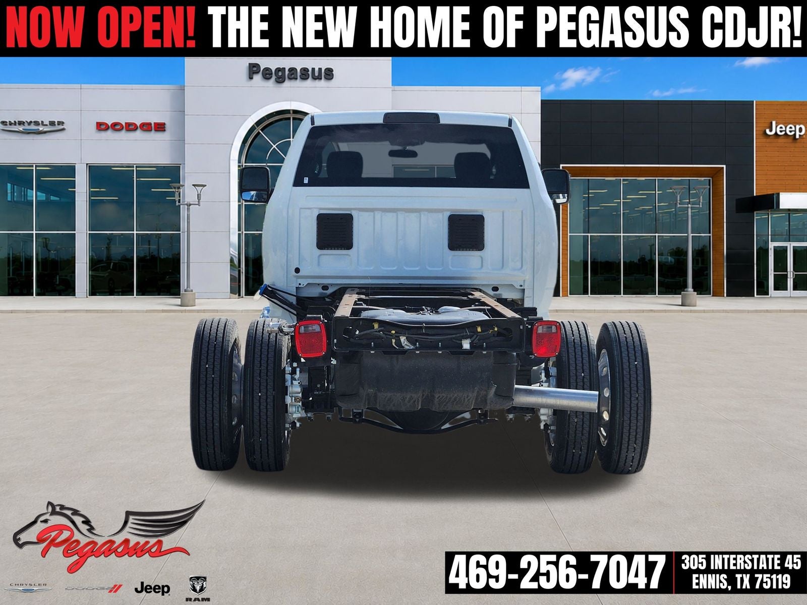 2024 RAM Ram 5500 Chassis Cab RAM 5500 TRADESMAN CHASSIS CREW CAB 4X2 84' CA