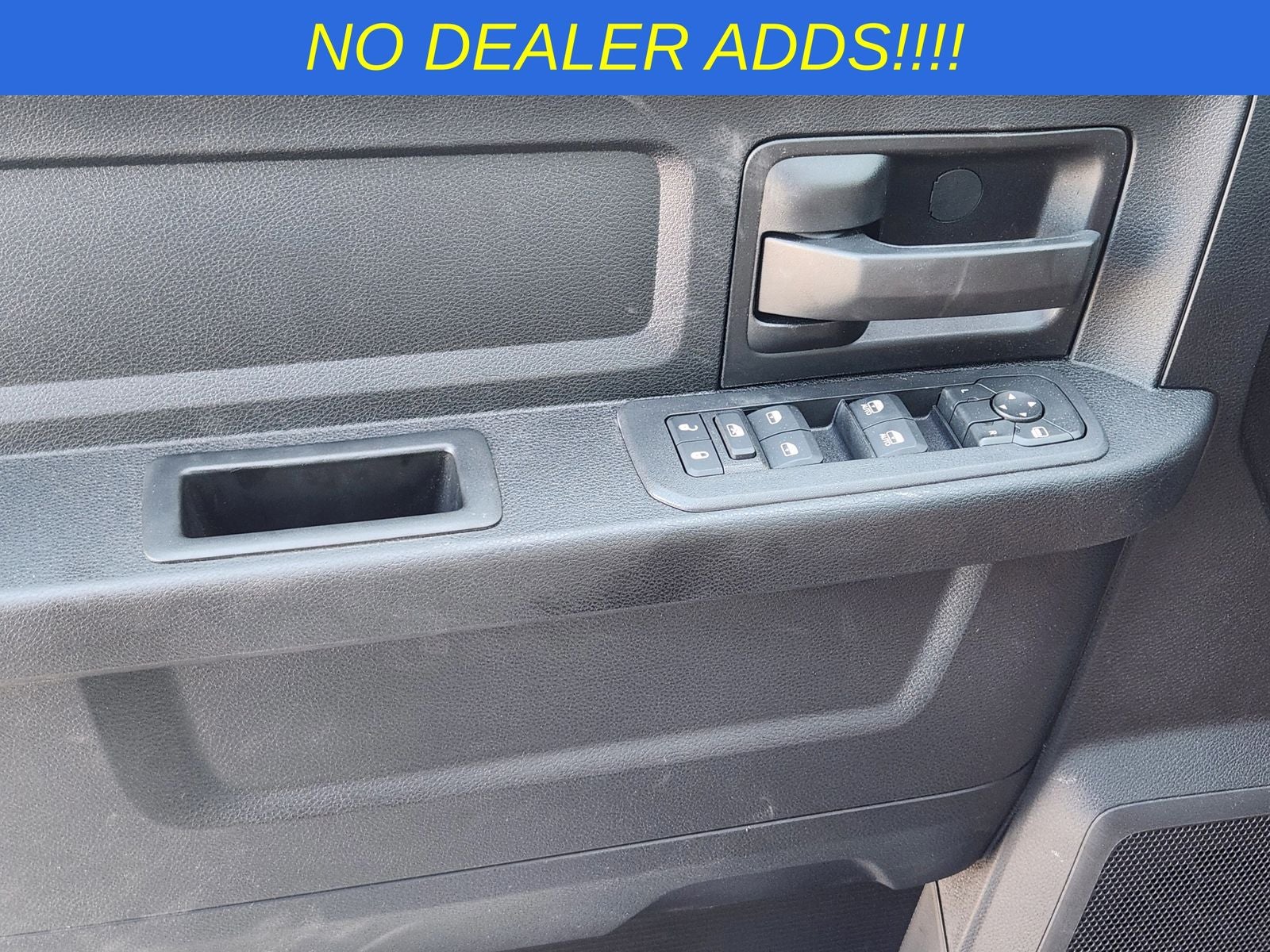 2026 RAM Ram 5500 Chassis Cab RAM 5500 TRADESMAN CHASSIS CREW CAB 4X4 84' CA