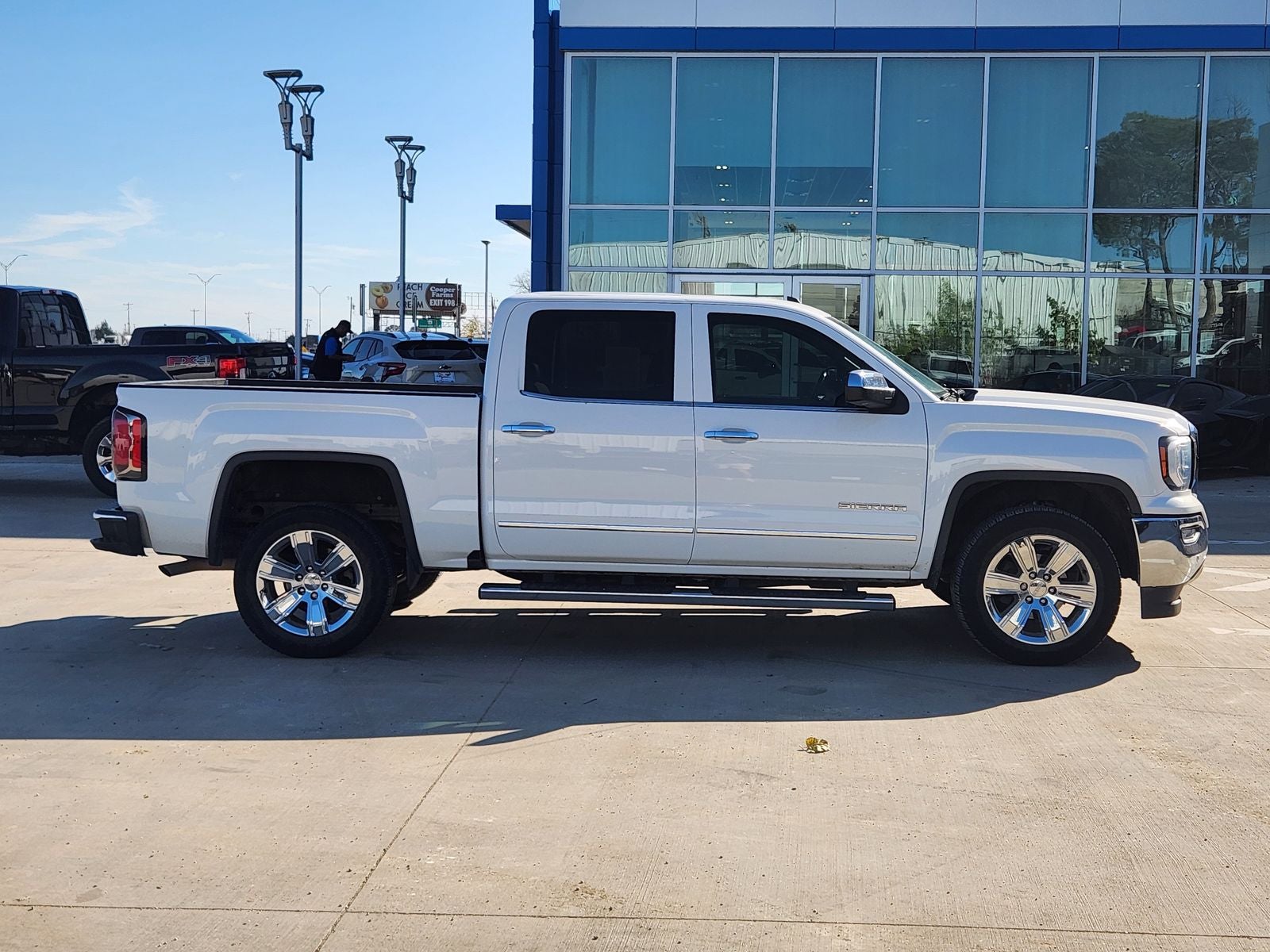 2018 GMC Sierra 1500 SLT