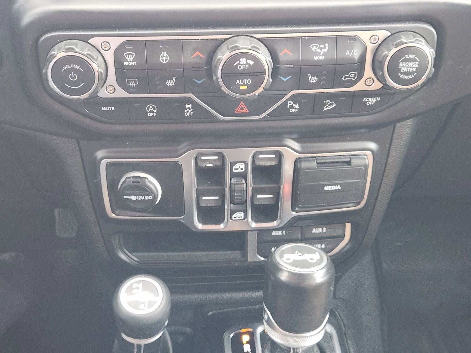 2020 Jeep Wrangler Unlimited Sahara 4x4