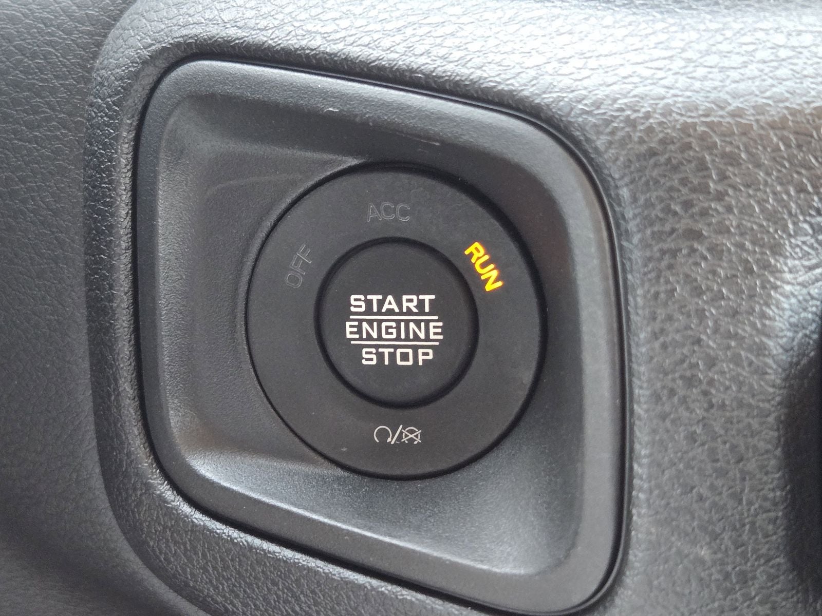 2025 Jeep Wrangler 4-Door Sport 4x4