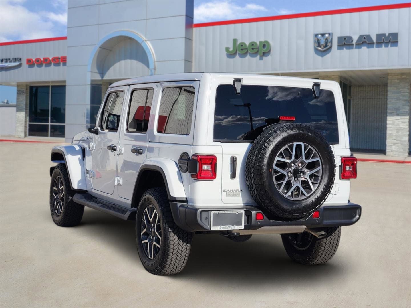 2025 Jeep Wrangler WRANGLER 4-DOOR SAHARA