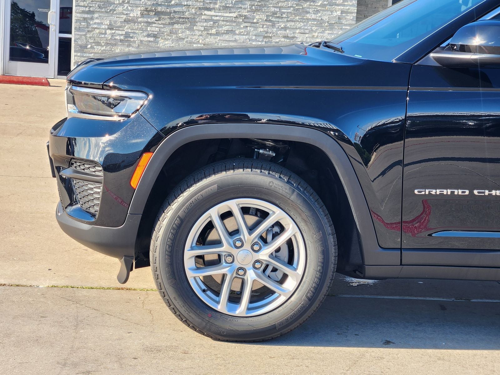 2026 Jeep Grand Cherokee GRAND CHEROKEE LAREDO 4X2