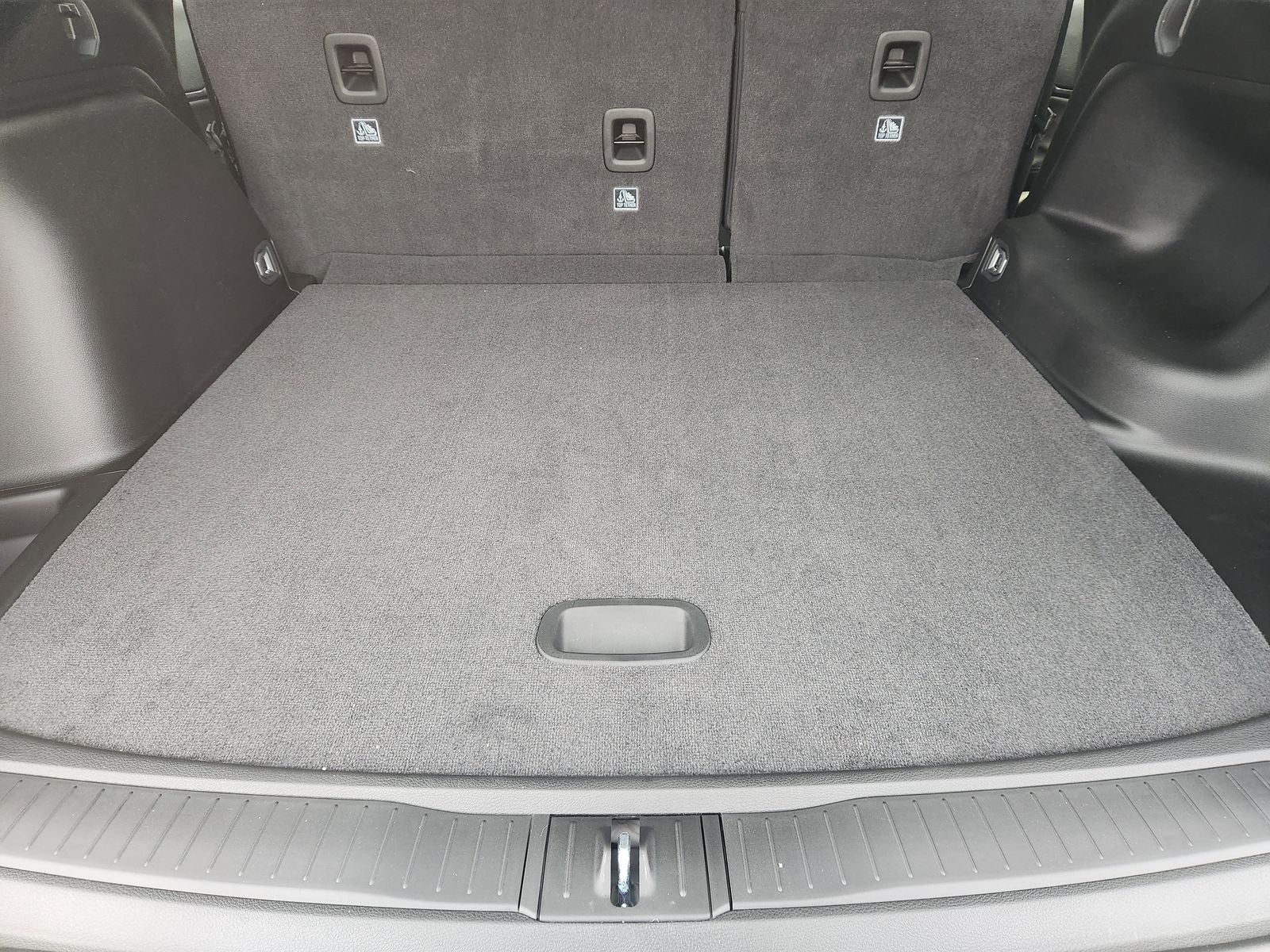 2025 Jeep Grand Cherokee GRAND CHEROKEE LAREDO X 4X2