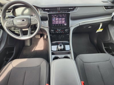 2025 Jeep Grand Cherokee GRAND CHEROKEE LAREDO 4X2