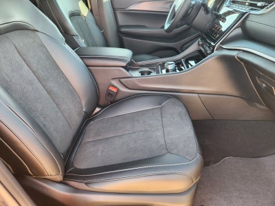 2025 Jeep Grand Cherokee GRAND CHEROKEE ALTITUDE X 4X2