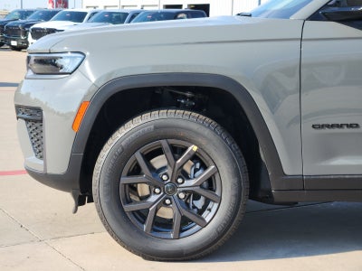 2027 Jeep Grand Cherokee GRAND CHEROKEE LAREDO ALTITUDE 4X2