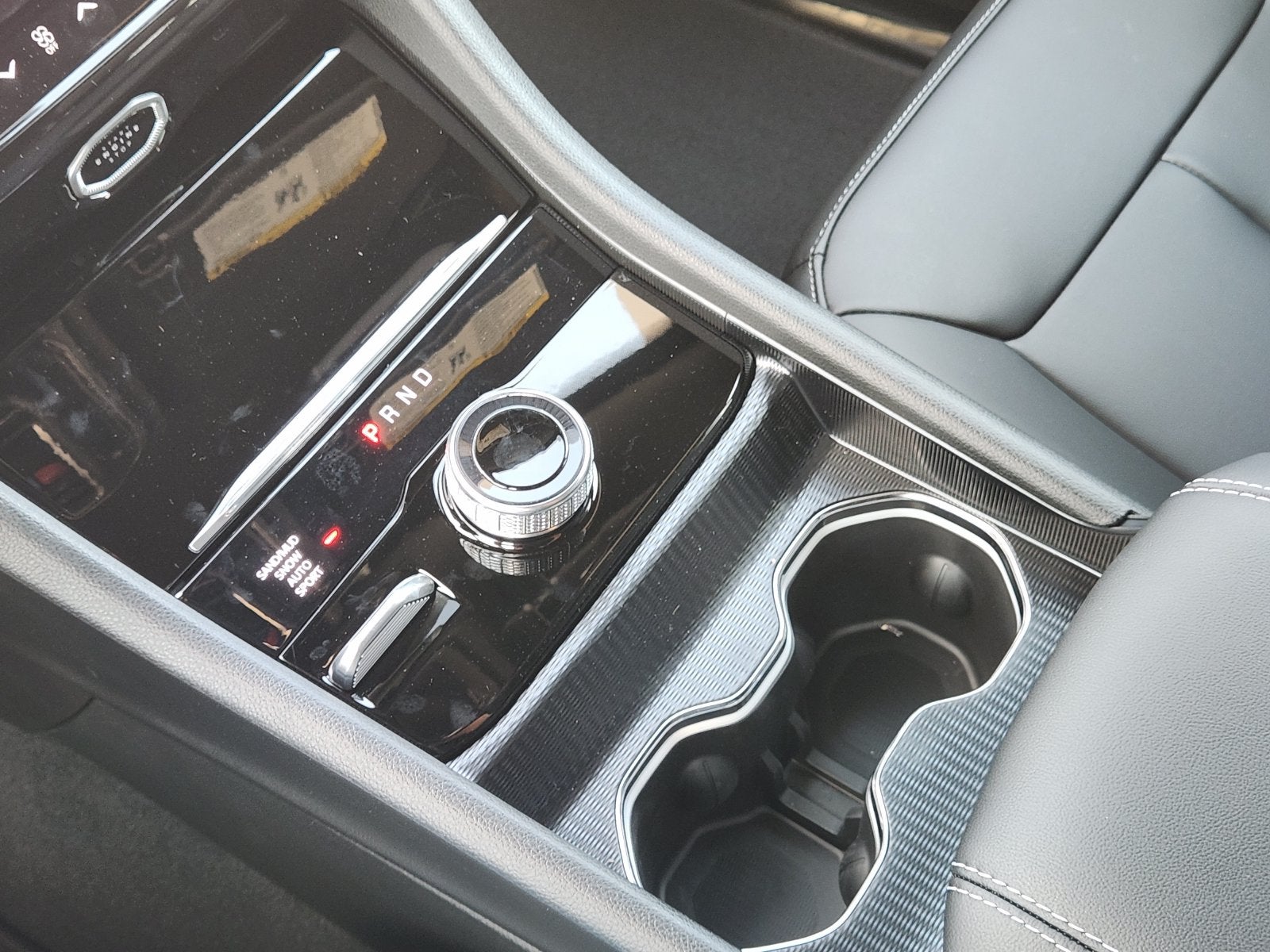 2027 Jeep Grand Cherokee GRAND CHEROKEE LIMITED 4X4