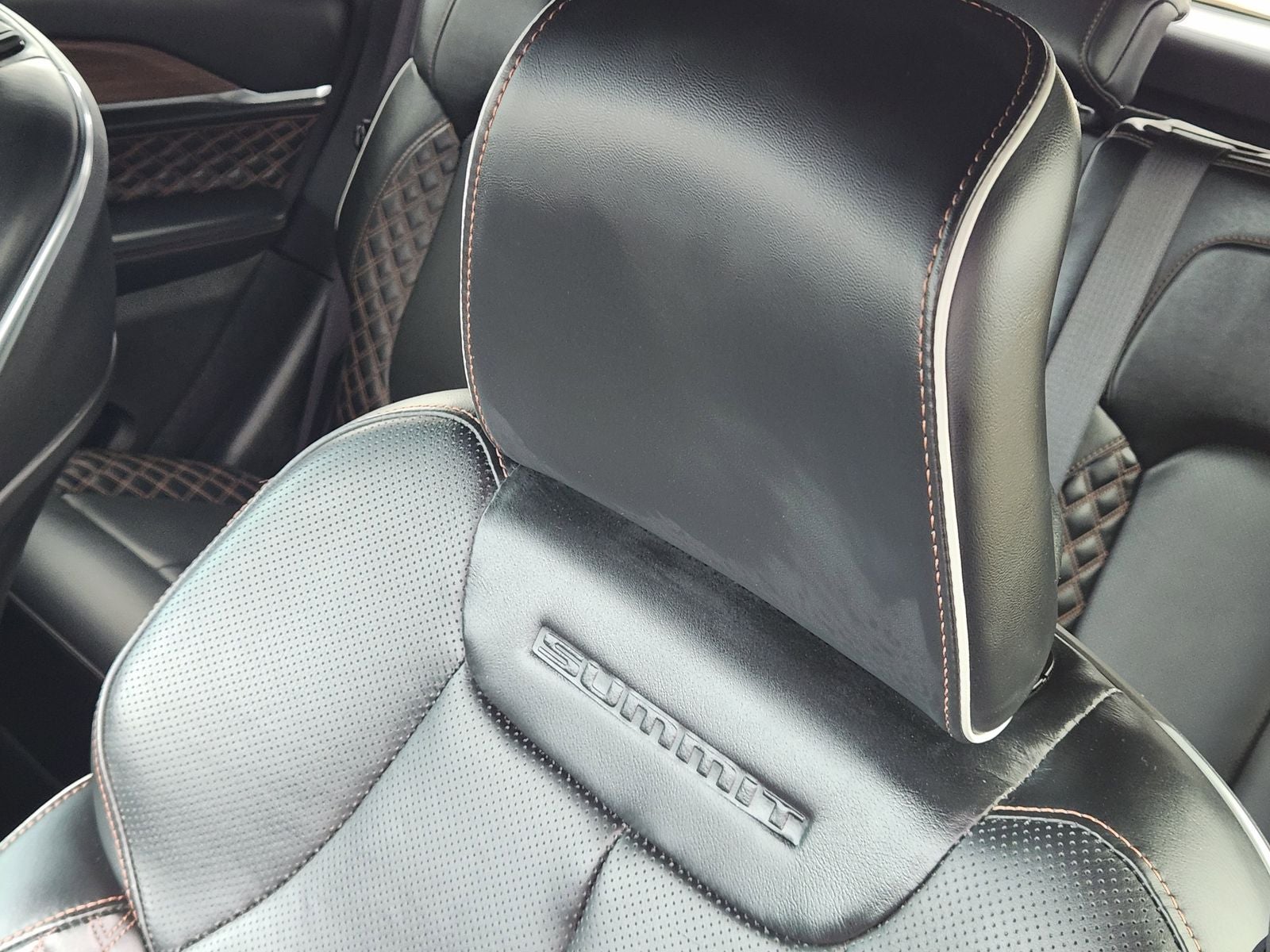 2022 Jeep Grand Cherokee Summit 4x4