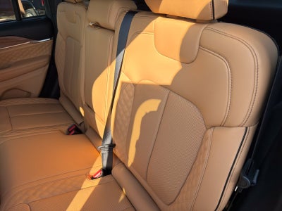 2027 Jeep Grand Cherokee GRAND CHEROKEE SUMMIT 4X4