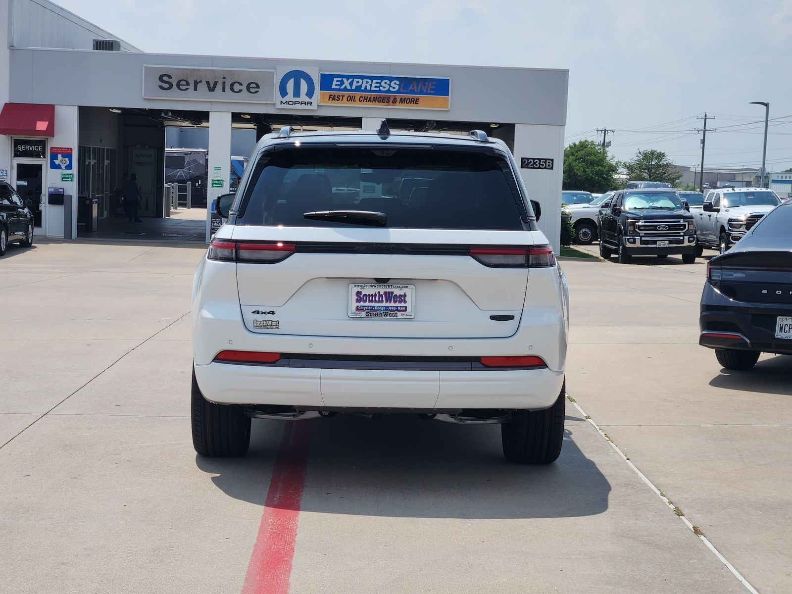 2026 Jeep Grand Cherokee GRAND CHEROKEE SUMMIT 4X4