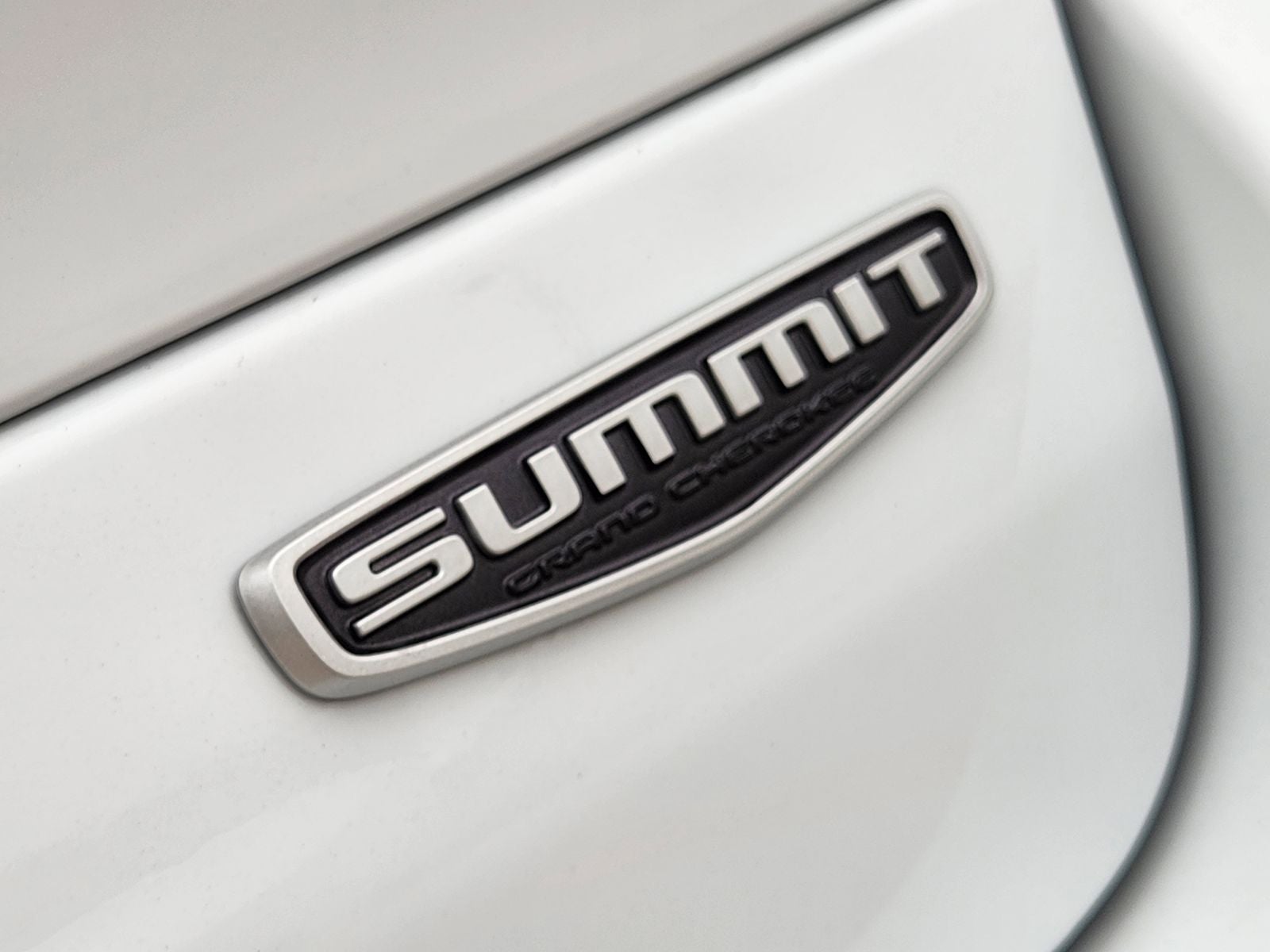 2026 Jeep Grand Cherokee GRAND CHEROKEE SUMMIT 4X4