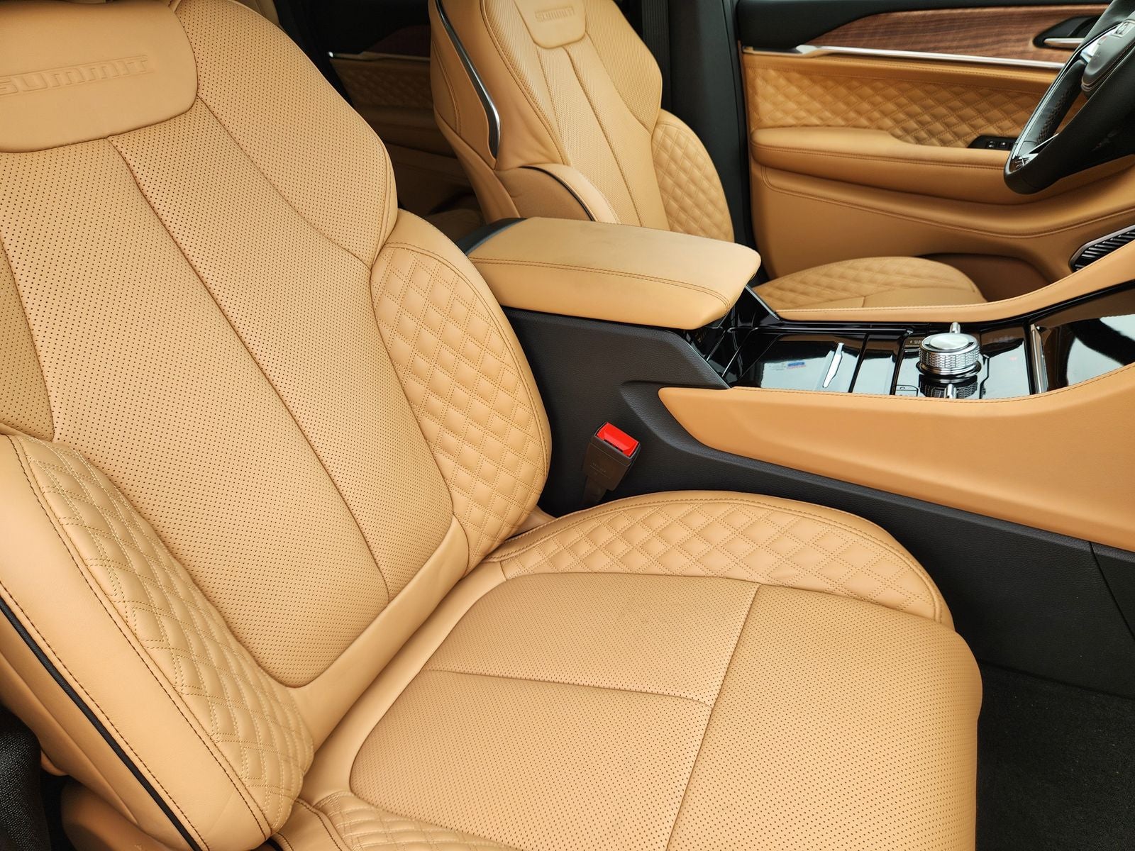 2026 Jeep Grand Cherokee GRAND CHEROKEE SUMMIT 4X4