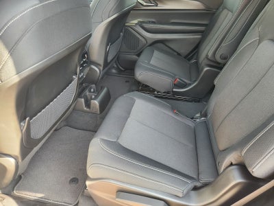 2026 Jeep Grand Cherokee GRAND CHEROKEE L LAREDO X 4X2