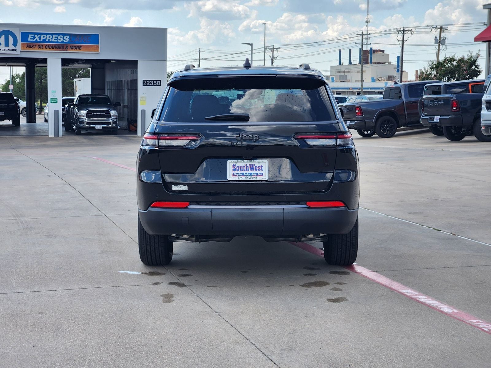 2026 Jeep Grand Cherokee GRAND CHEROKEE L LAREDO ALTITUDE 4X2