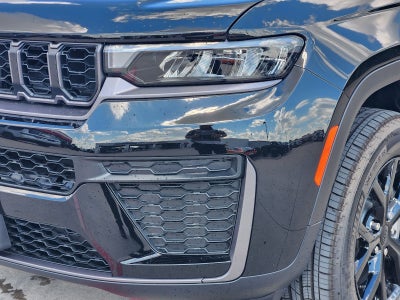 2026 Jeep Grand Cherokee GRAND CHEROKEE L LAREDO ALTITUDE 4X2