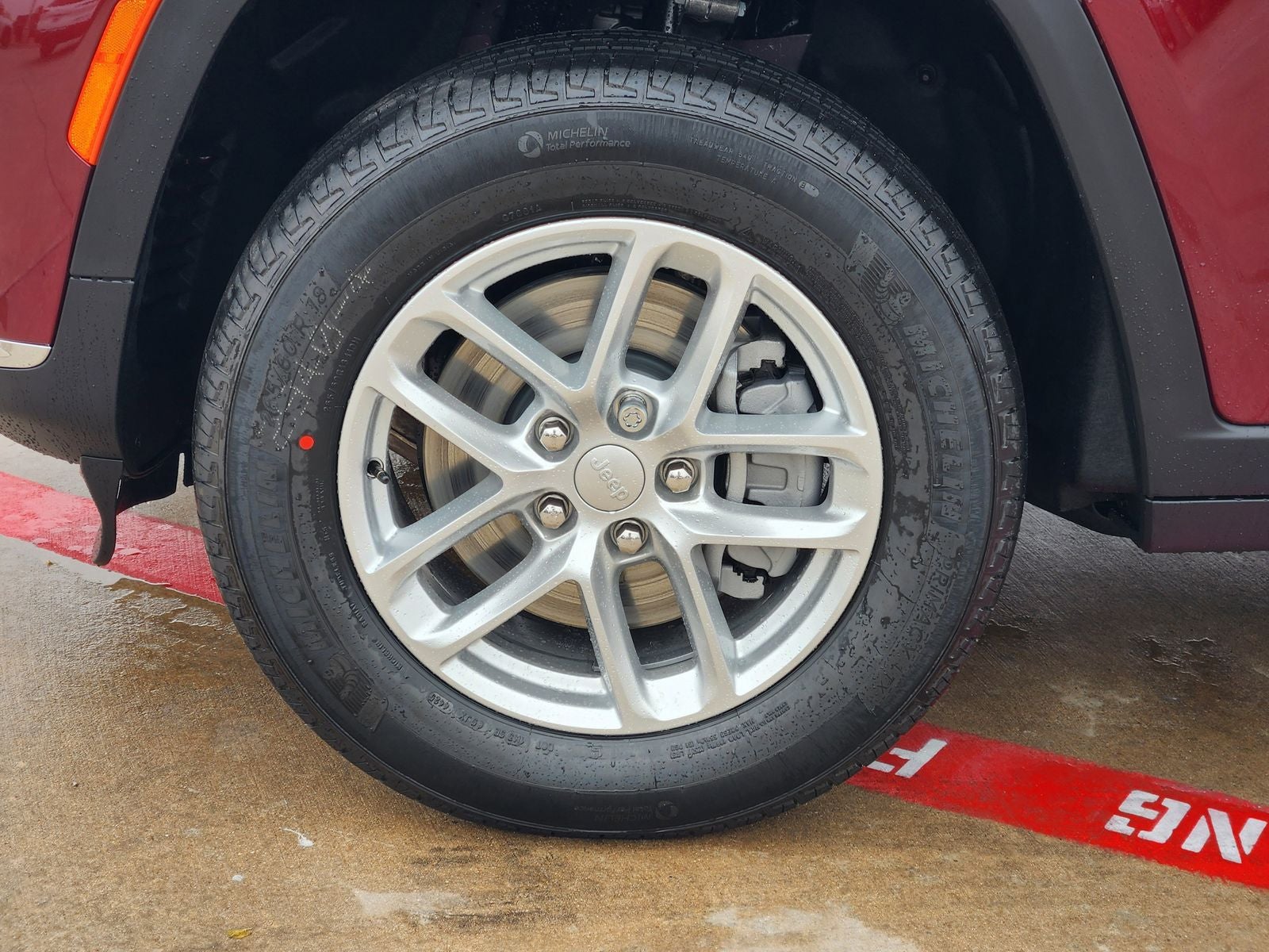 2025 Jeep Grand Cherokee GRAND CHEROKEE L LAREDO X 4X4