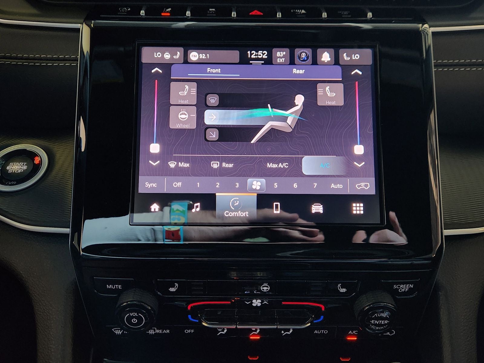 2025 Jeep Grand Cherokee GRAND CHEROKEE L ALTITUDE X 4X4