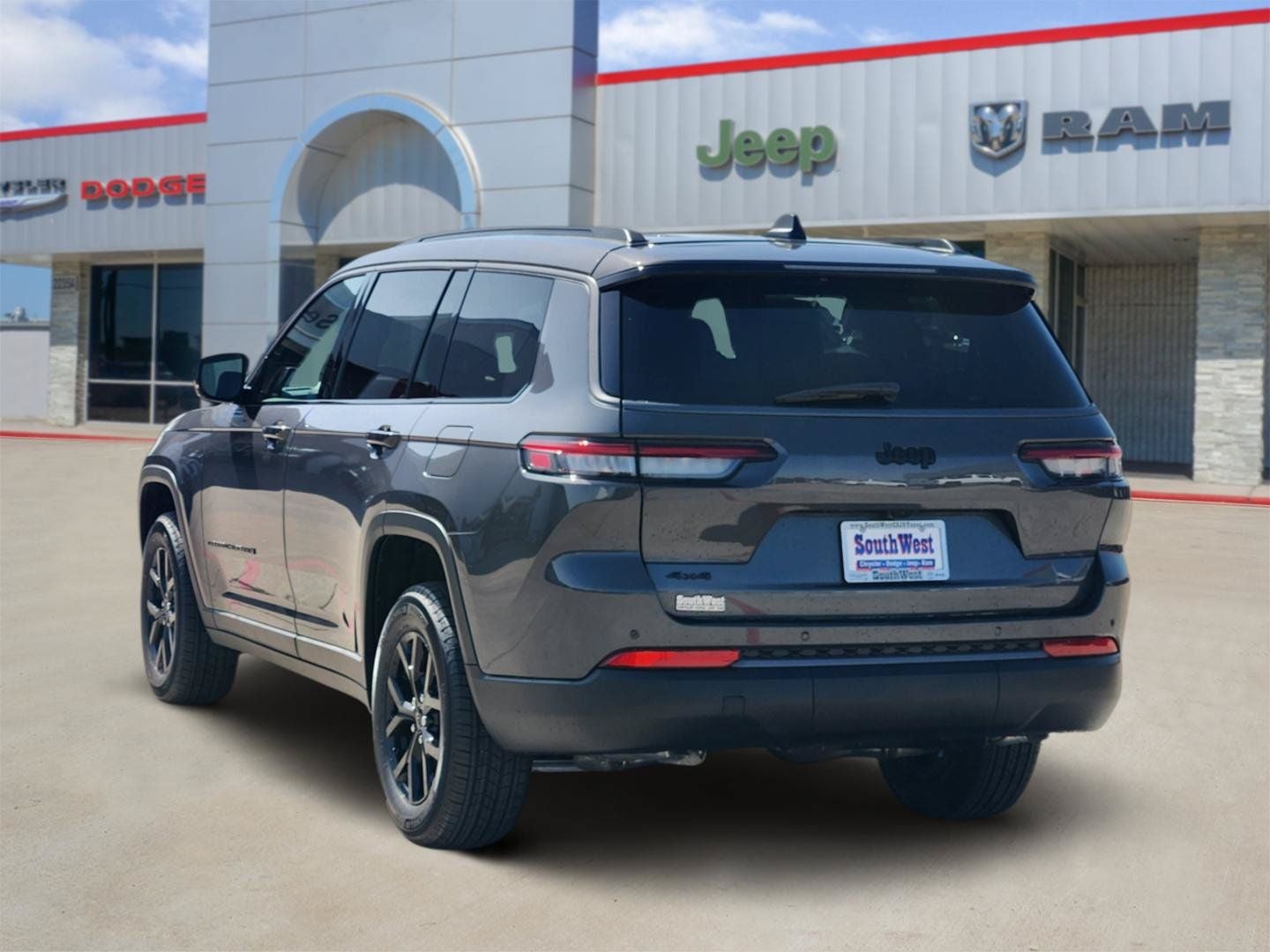 2026 Jeep Grand Cherokee GRAND CHEROKEE L LAREDO ALTITUDE 4X4