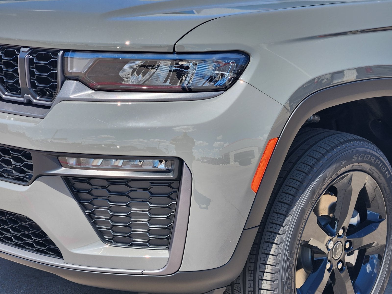 2027 Jeep Grand Cherokee GRAND CHEROKEE L LIMITED 4X4