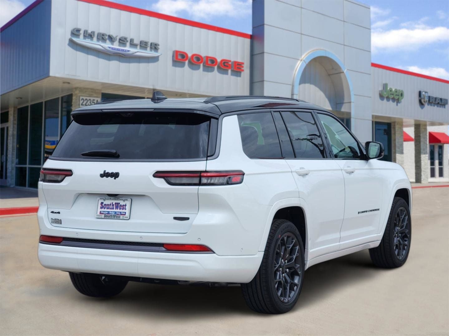 2026 Jeep Grand Cherokee GRAND CHEROKEE L SUMMIT 4X4