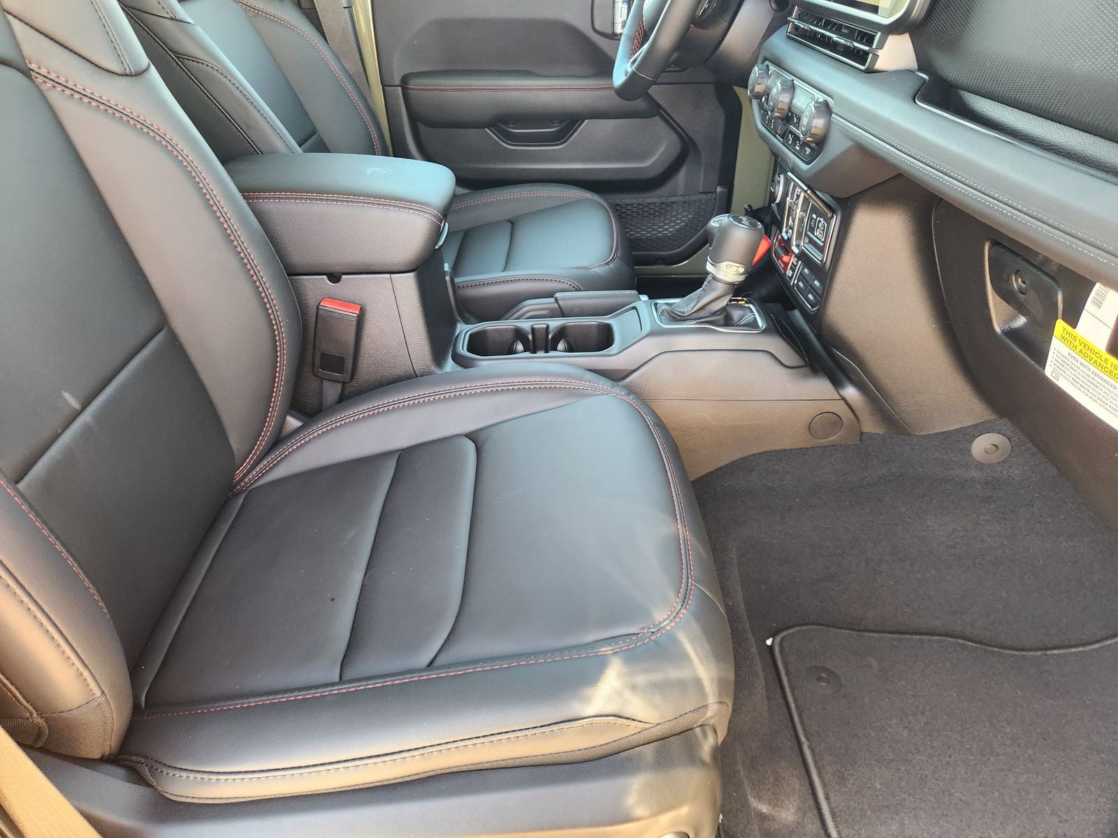 2026 Jeep Wrangler WRANGLER 4-DOOR MOAB 392