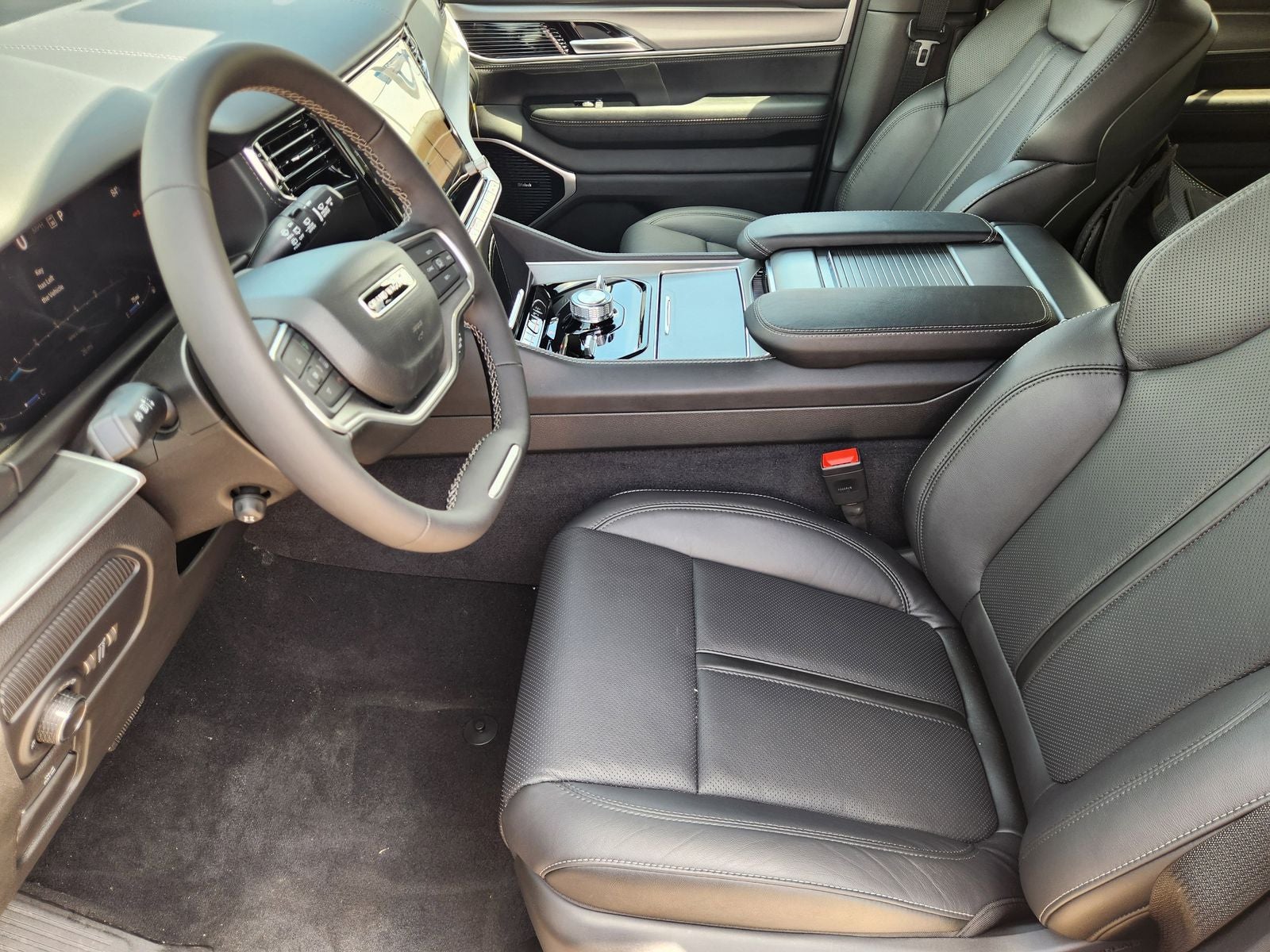 2026 Jeep Grand Wagoneer GRAND WAGONEER L LIMITED RESERVE 4X4