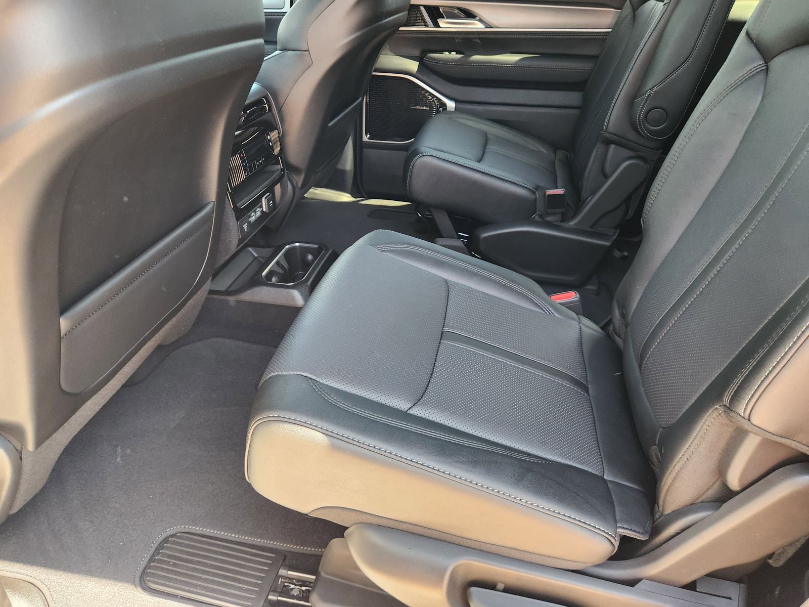 2026 Jeep Grand Wagoneer GRAND WAGONEER L LIMITED ALTITUDE 4X4