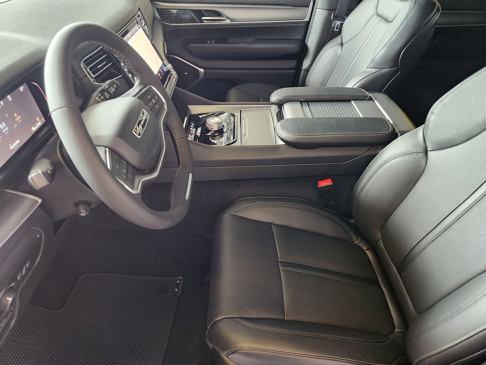2026 Jeep Grand Wagoneer GRAND WAGONEER 4X2