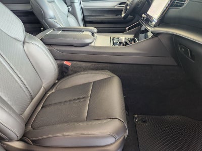 2026 Jeep Grand Wagoneer GRAND WAGONEER 4X2