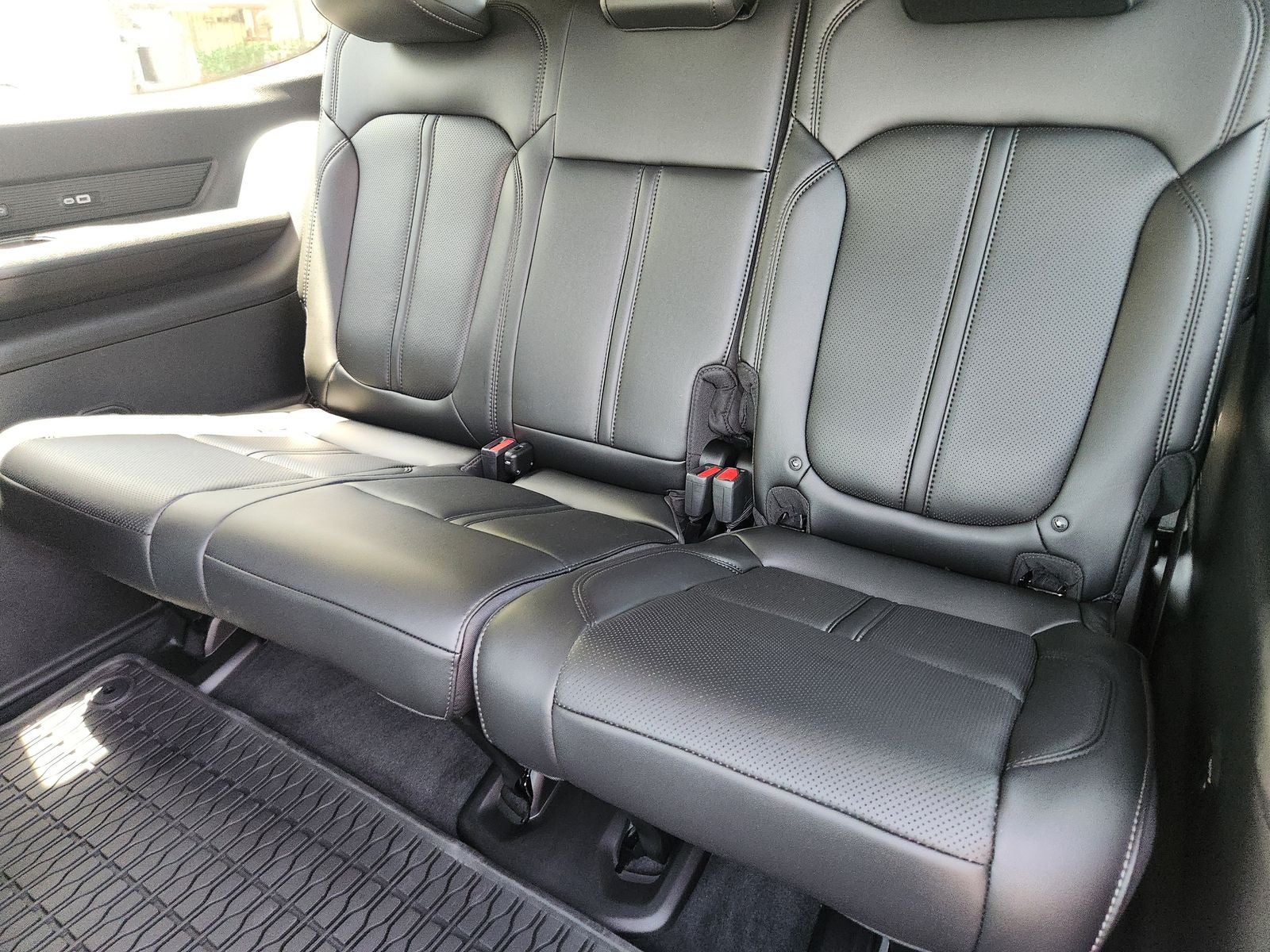 2026 Jeep Grand Wagoneer GRAND WAGONEER UPLAND 4X4