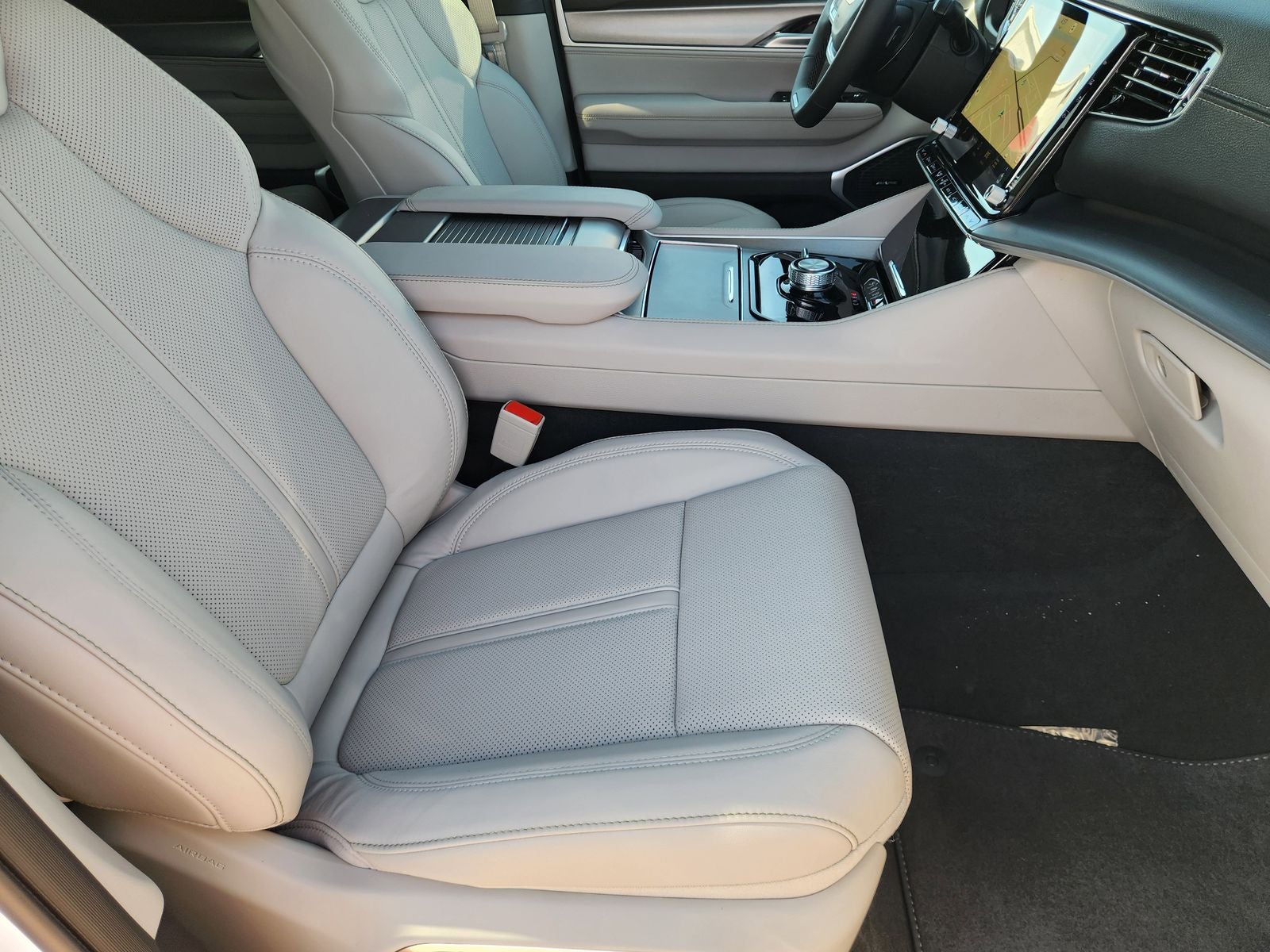 2026 Jeep Grand Wagoneer GRAND WAGONEER LIMITED ALTITUDE 4X4