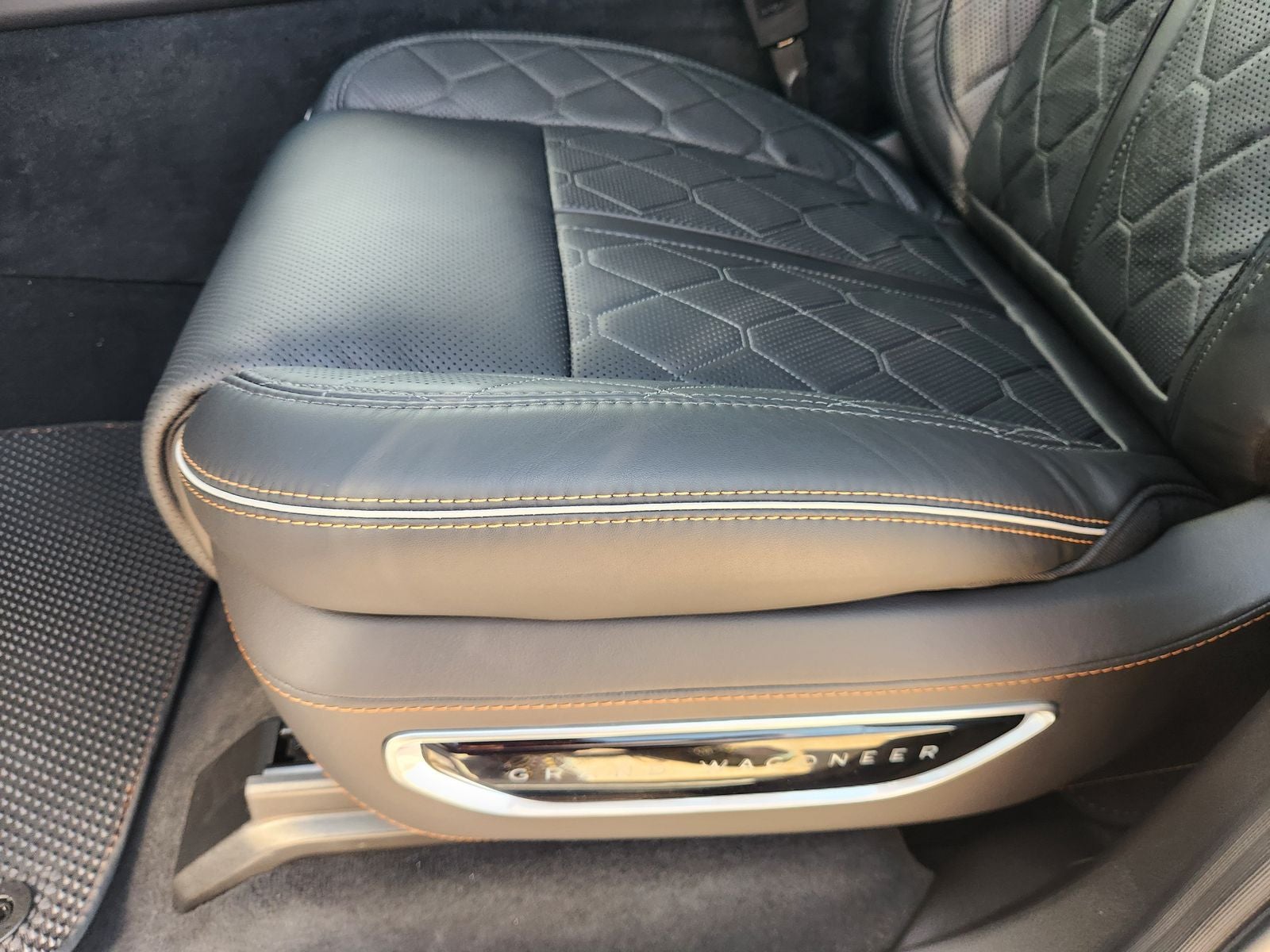 2026 Jeep Grand Wagoneer GRAND WAGONEER SUMMIT RESERVE 4X4