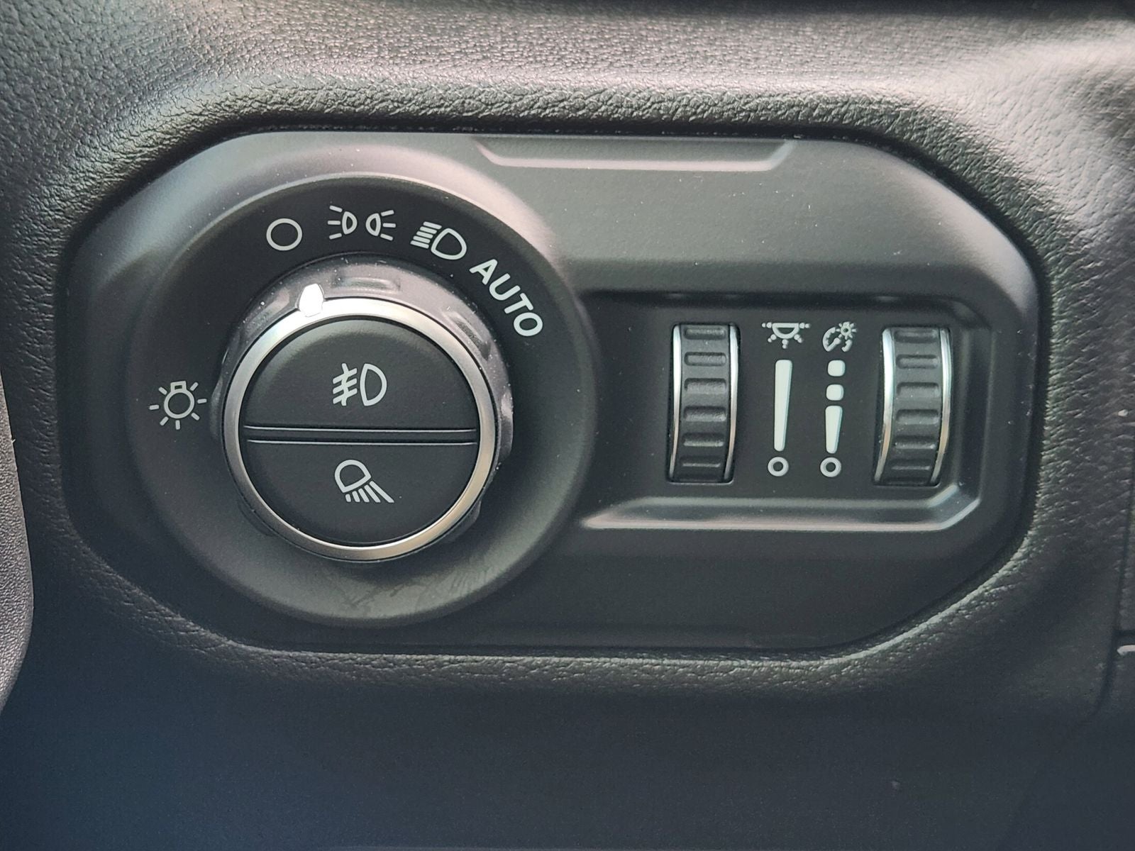 2020 Jeep Gladiator Sport S 4x4