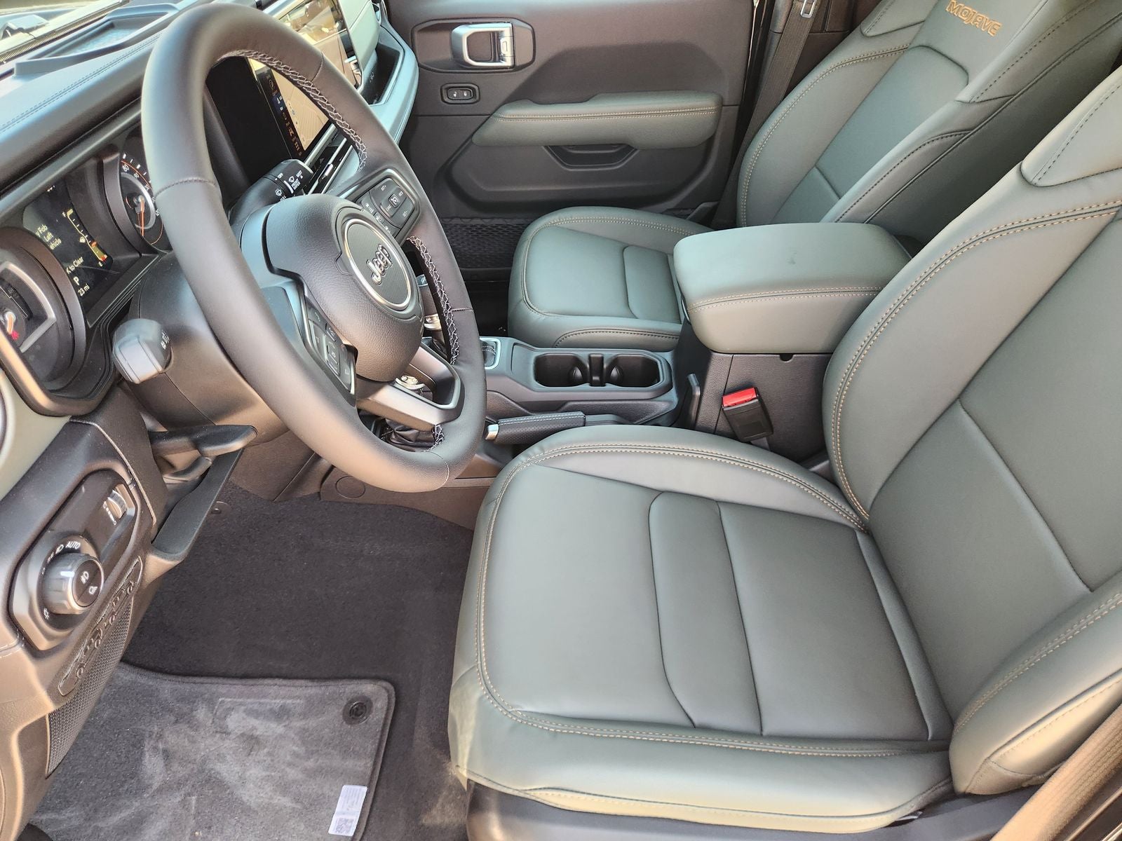 2026 Jeep Gladiator GLADIATOR MOJAVE X 4X4