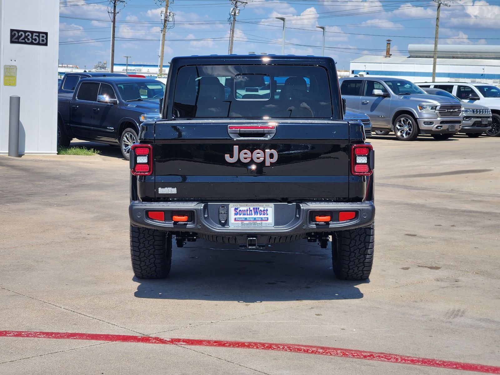 2026 Jeep Gladiator GLADIATOR MOJAVE X 4X4