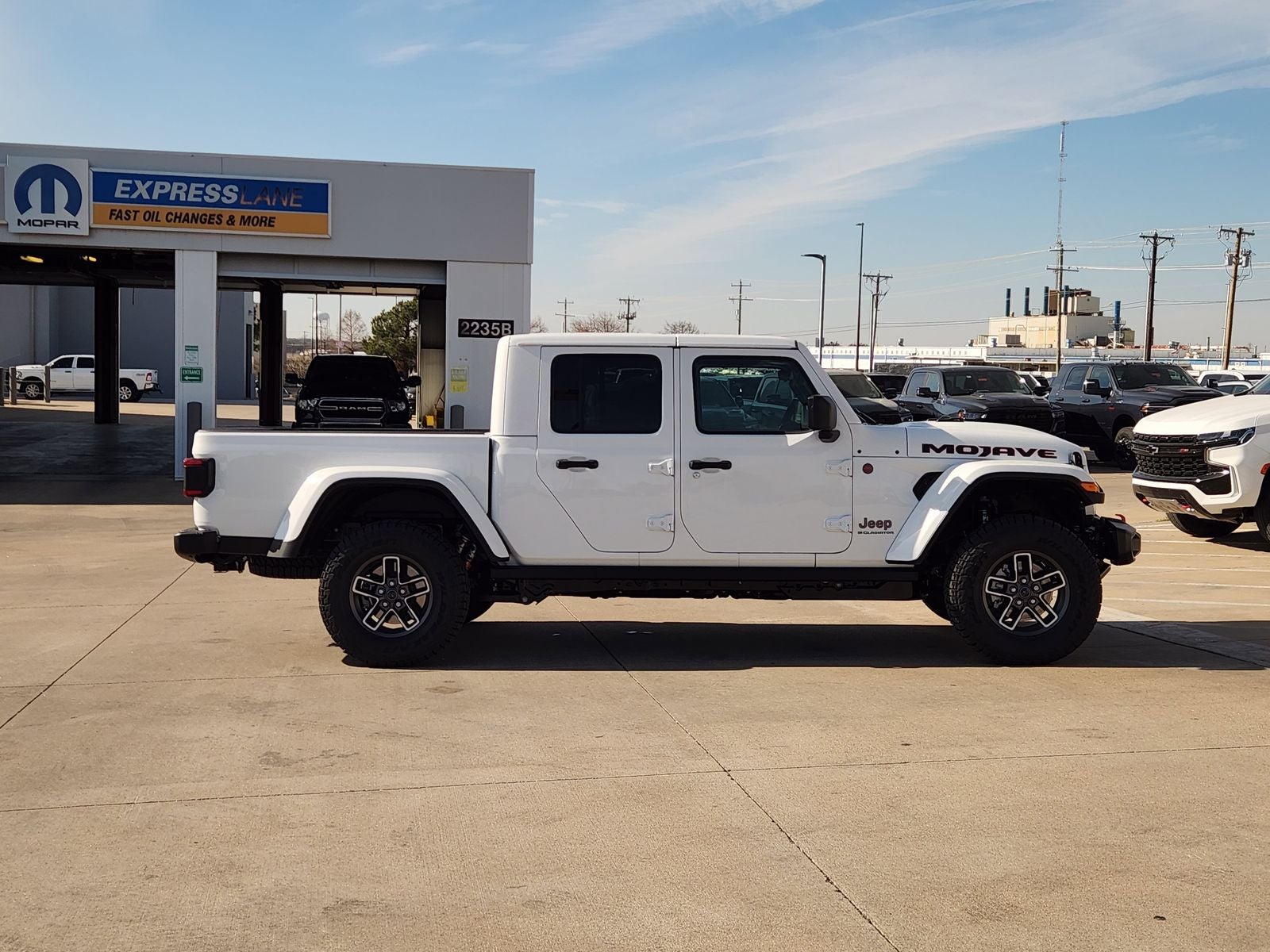 2026 Jeep Gladiator GLADIATOR MOJAVE 4X4