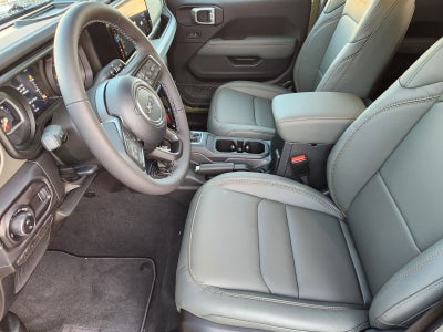 2026 Jeep Gladiator GLADIATOR MOJAVE X 4X4