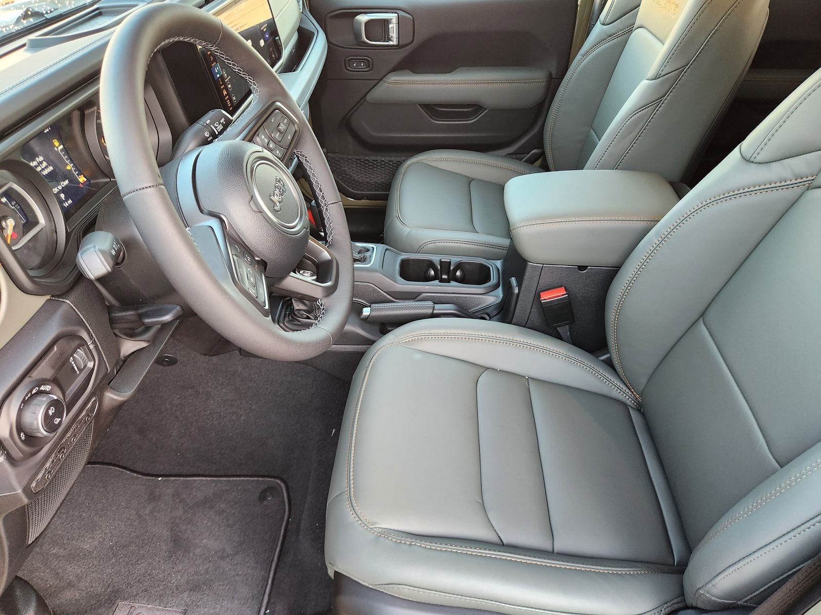 2026 Jeep Gladiator GLADIATOR MOJAVE X 4X4