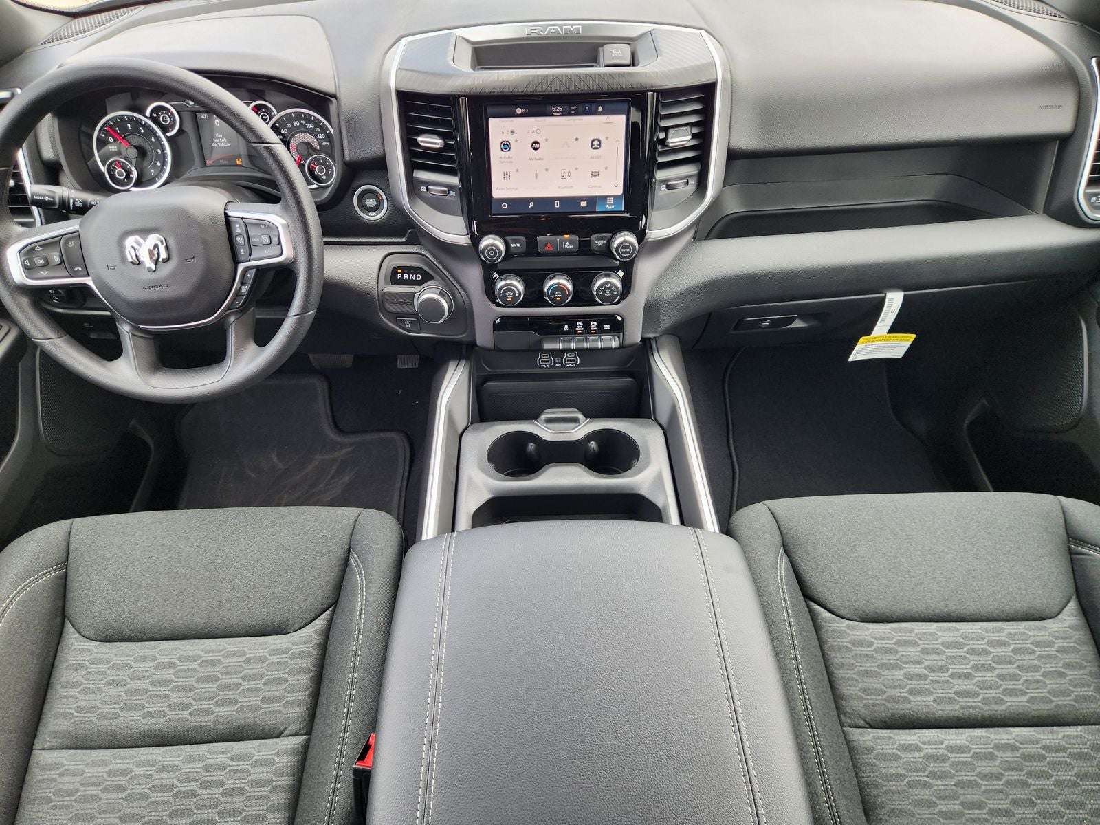 2026 RAM Ram 1500 RAM 1500 LONE STAR CREW CAB 4X2 5'7' BOX