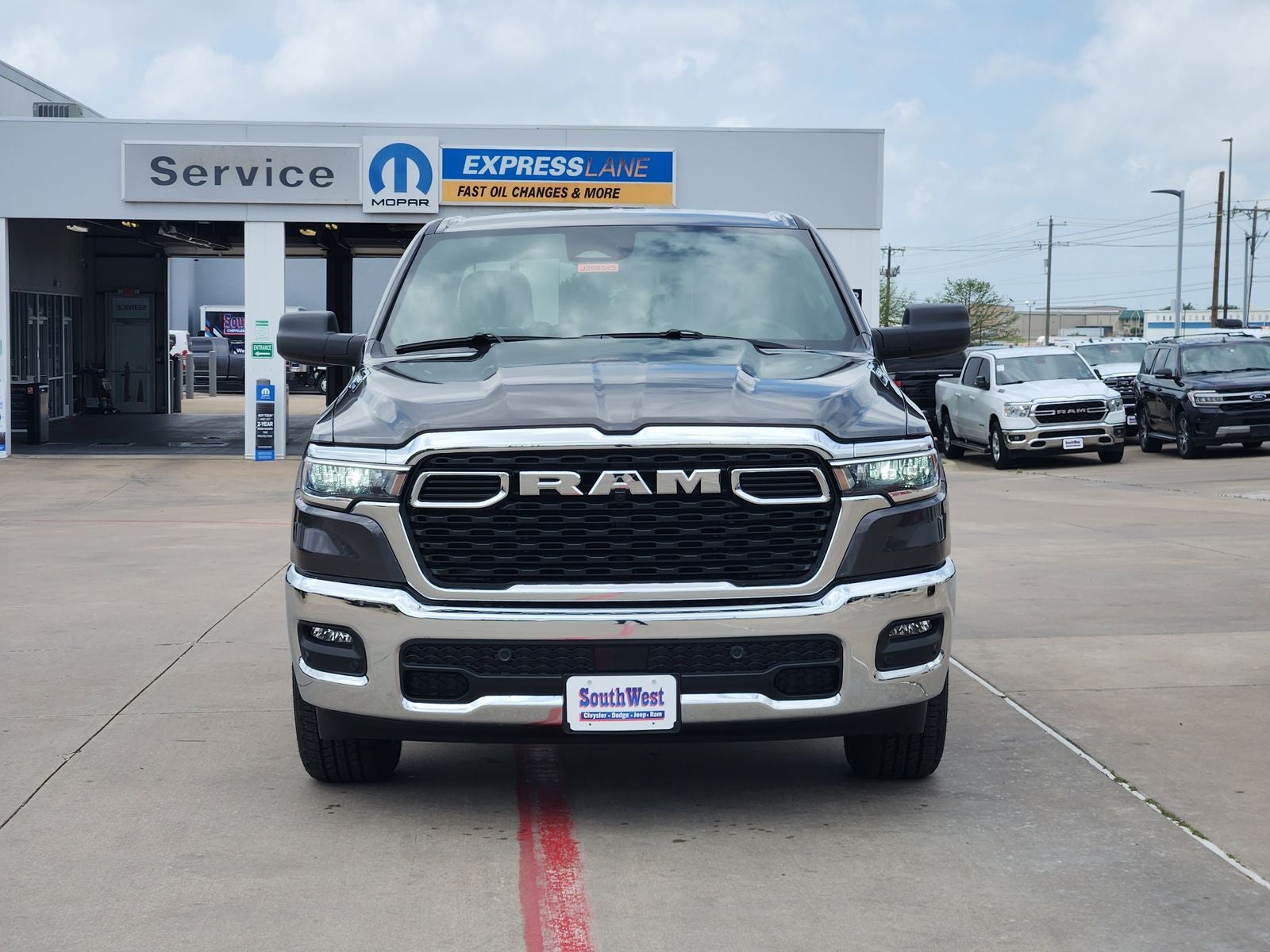 2026 RAM Ram 1500 RAM 1500 LONE STAR CREW CAB 4X2 5'7' BOX